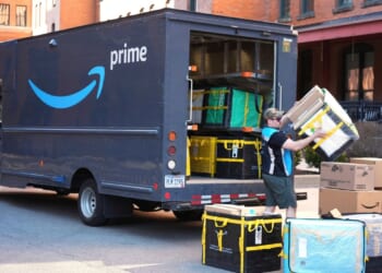 Amazon to lay off thousands of corporate employees next week