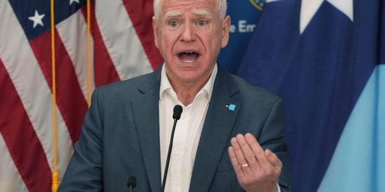 WATCH: Minnesota Gov. Tim Walz demands accountability following Alex Pretti shooting