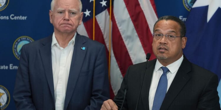 Trump hails 'good call' with Minnesota Gov. Tim Walz after fatal shootings