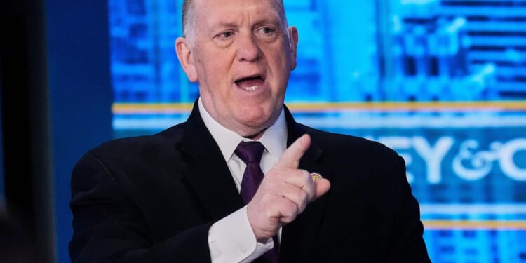 What to know about Tom Homan, Trump's border czar, as he heads to Minneapolis