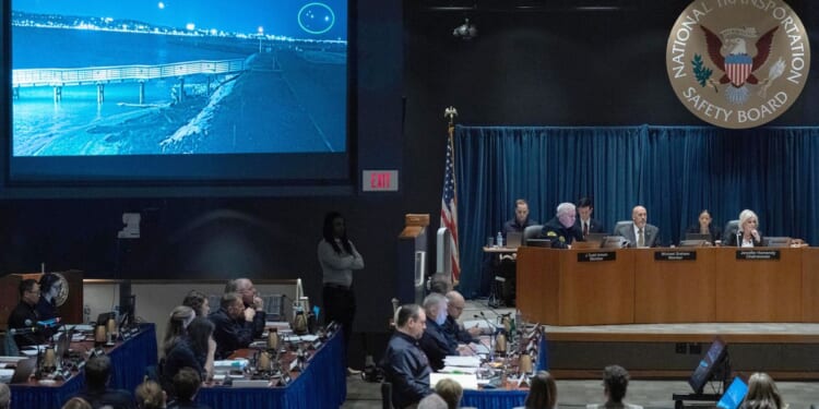 NTSB hearing underway to highlight what led to a deadly midair collision near D.C.