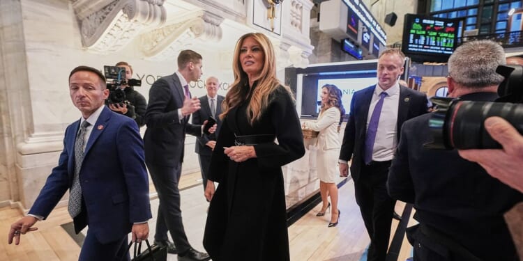 Trump's Cabinet in nearly full force to honor 'Melania'