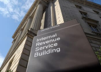 Donald Trump sues IRS for $10 billion over past leak of tax information
