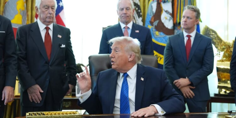 Trump advances plan for IndyCar race in Washington for America's 250th birthday