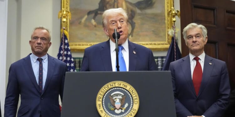 Donald Trump announces plan for more choice in health care, lower drug prices