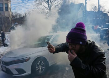 Judge rules in favor of anti-ICE protesters; says they can legally shadow DHS vehicles