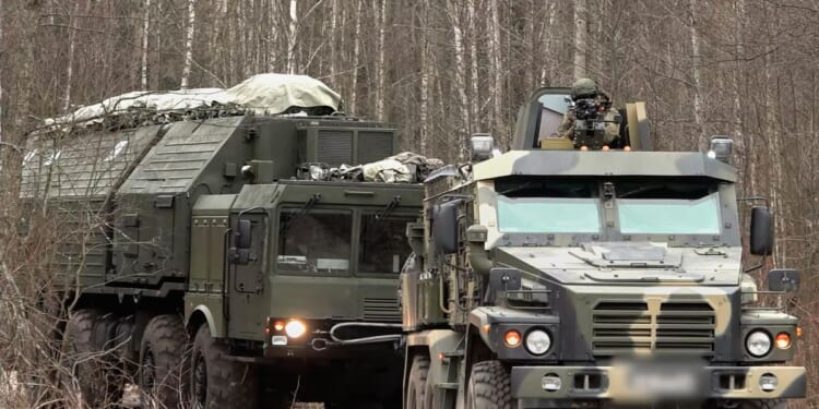 Putin's use of its hypersonic missile in western Ukraine is seen as a warning to Kyiv's allies