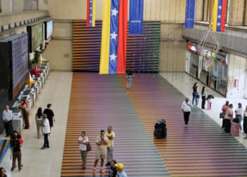 Trump says Venezuela airspace will fully reopen, allowing visits