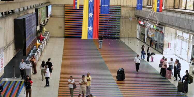 Trump says Venezuela airspace will fully reopen, allowing visits