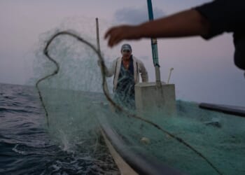 Mexico push for U.S. natural gas sparks community opposition and threatens its climate pledges