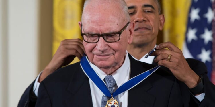 Lee Hamilton, Former Indiana Rep. and leader of Sept. 11 panel, dies at 94