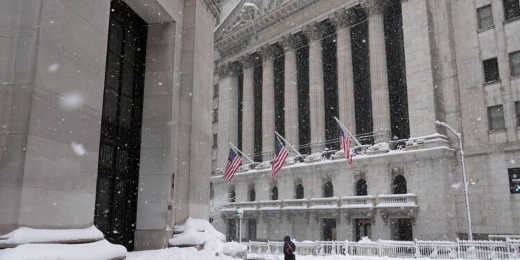 Tech leading a split U.S. stock market ahead of Nvidia's profit report