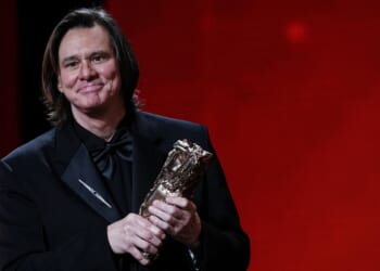 Jim Carrey makes rare public appearance, delivers speech in French at Cesar Awards