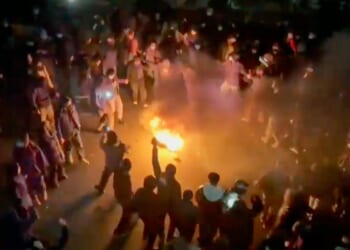 Protests continue at Iranian colleges and raise tensions as U.S. military threat looms