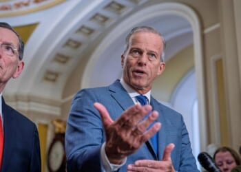 Senate test vote on bipartisan housing package succeeds