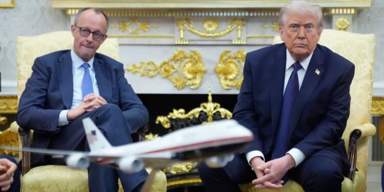 Iran war overshadows Trump's meeting with German Chancellor Friedrich Merz