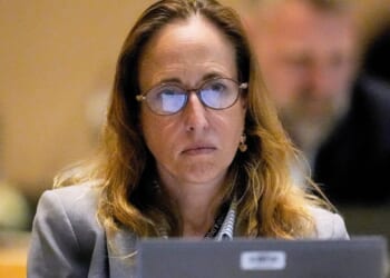 Top FDA drug official is trying to hire a friend who's seeking a bold new warning on antidepressants