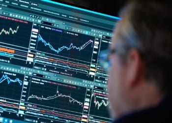 Stocks rebound as oil pulls back from war-driven surge