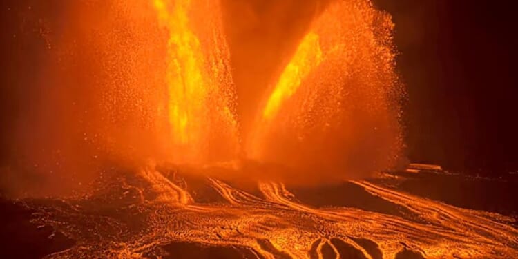Man dies after entering restricted area of Hawaii’s Kilauea crater
