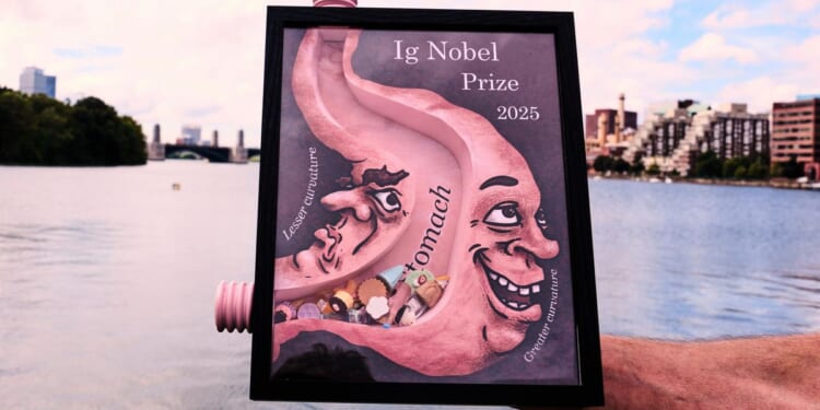 Concern over U.S. travel visas prompts Ig Nobels to move its awards to Europe