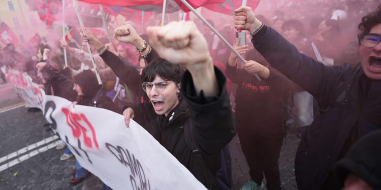 Anti-war protests in Italy and Spain as high-stakes referendum on Italian judges looms