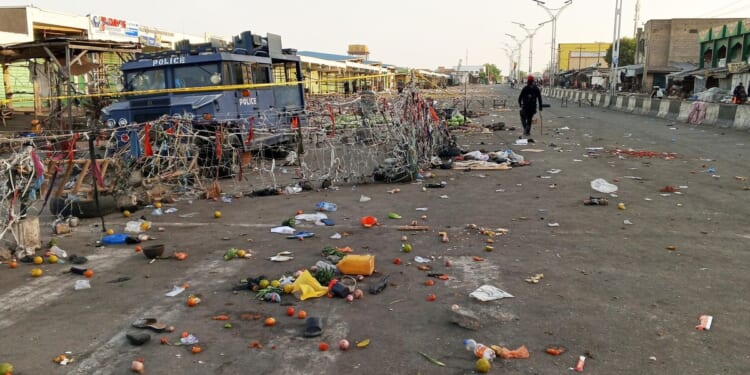 Nigerian soldiers repel an attack on a base and kill 80 Islamic militants, army says