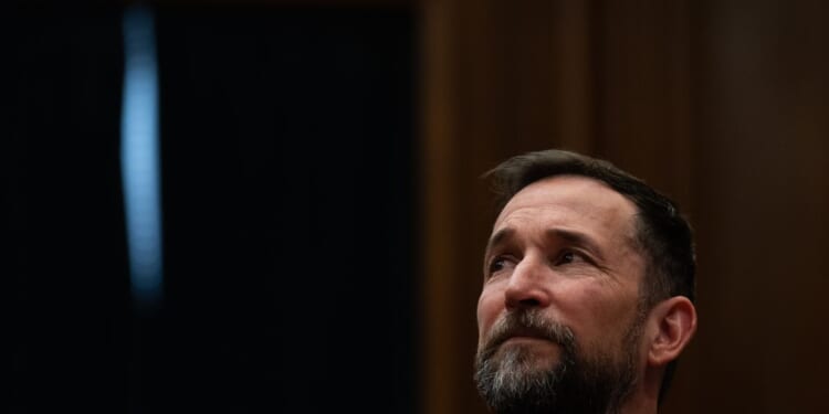 ‘The Pitt’ star Noah Wyle tells lawmakers TV and film production in the U.S. can be revived