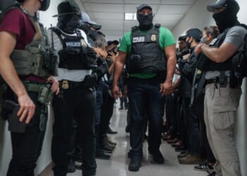 House Minority Leader Hakeem Jeffries blasts ICE airport deployment, warns of ‘untrained’ agents