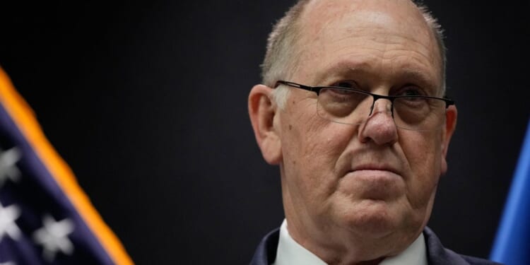 Plans to send ICE to assist airport security staff being finalized, Homan says, as shutdown drags on