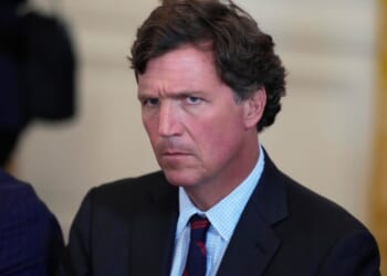 Tucker Carlson calls for U.S. to share power with communist China