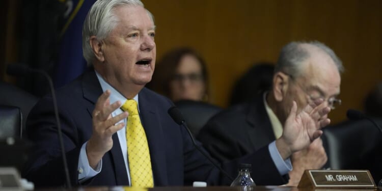 Dems, GOP tee up new debate on major changes to Social Security