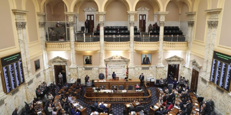 Are tampon dispensers being put in Maryland men’s rooms? A look inside HB 941