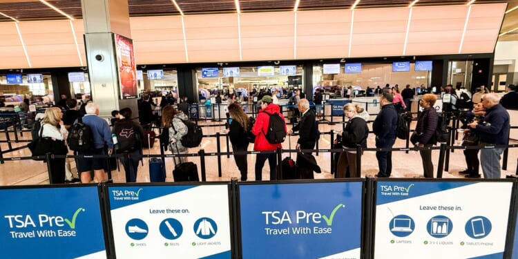 Record airport security lines among long list of DHS shutdown impacts