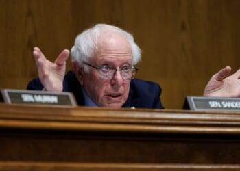 Lawmakers propose bill to require sports teams to notify public before relocating