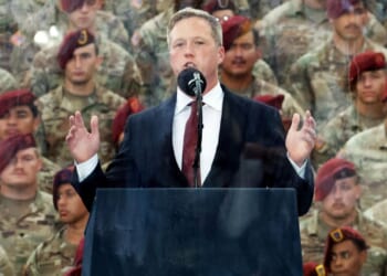 Army raises enlistment age to 42, eases marijuana conviction restrictions