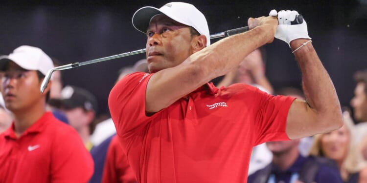 Tiger Woods arrested for suspicion of DUI after rollover crash in Florida