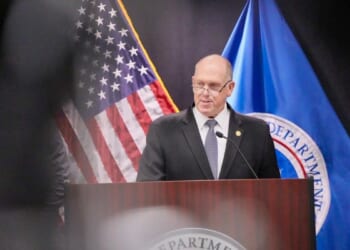 Border czar Tom Homan says TSA agents could get paid as soon as Tuesday