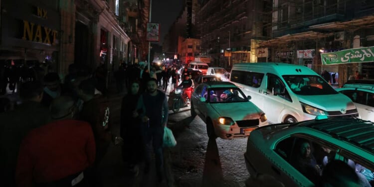 Egypt’s early closing order jolts Cairo’s night life as war-driven oil costs soar
