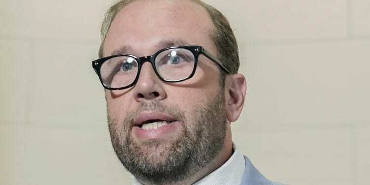 Islamic charity in U.S. cuts ties with international group over terrorism concerns