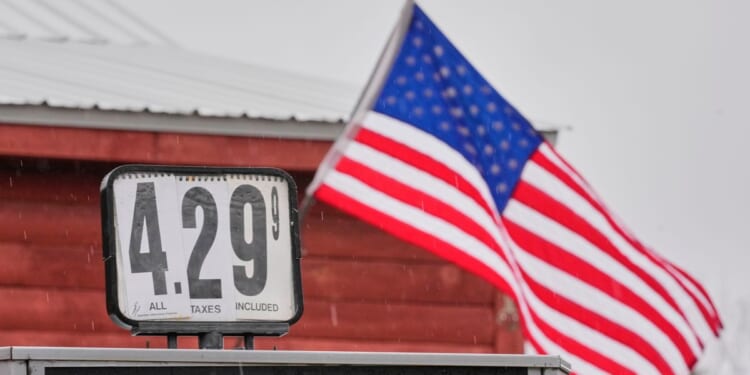 Gas prices eclipse $4 a gallon in the U.S., the highest since 2022