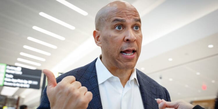 Delta Suspends Special Services for Congress Amid Shutdown