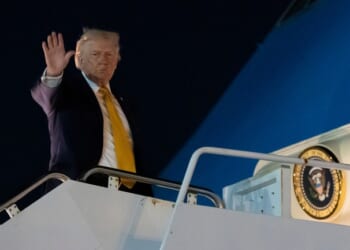 F-16s Scramble Near Trump’s Air Force One After Security Scare – PJ Media