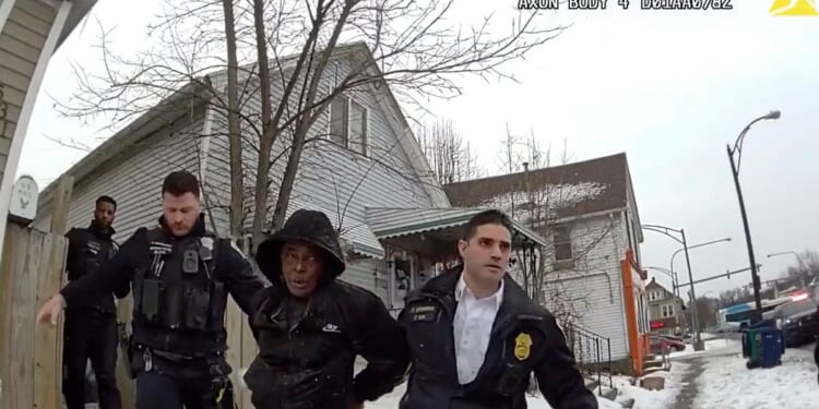 Death of a refugee left at a Buffalo doughnut shop by Border Patrol is ruled a homicide