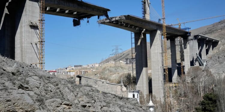 Iran fires on targets across the Mideast while Israel, U.S. hit Tehran as war nears end of 5th week