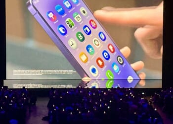 Samsung is discontinuing its texting app, tells affected users to switch to Google Messages