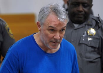 Mistrial declared after report that girl killed in 1986 had been placed in used body bag