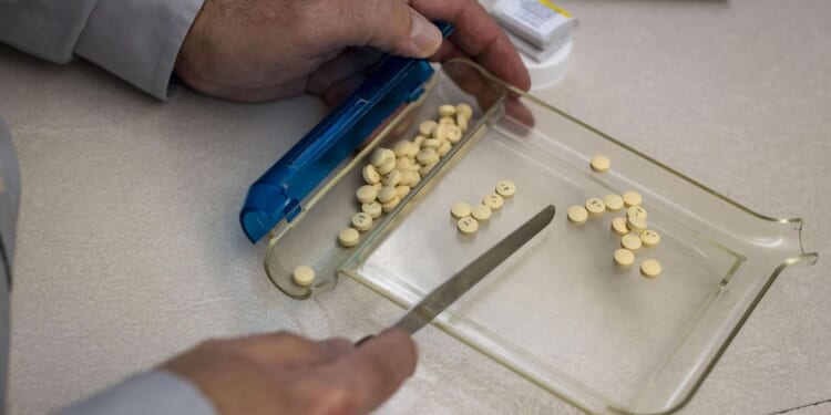 Advocacy group says pharmacists have role to play in effective use of prescribed weight loss drugs