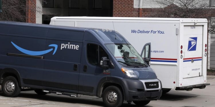 Level of Amazon deliveries via U.S. Postal Service to drop by 20% under new deal