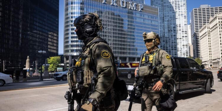 Judge orders ICE to let clergy minister to migrants in detention in Chicago area facility