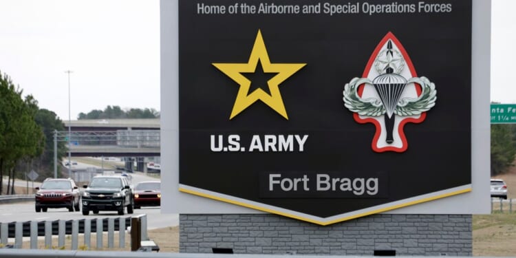 Army veteran charged with sharing classified details of an elite commando unit